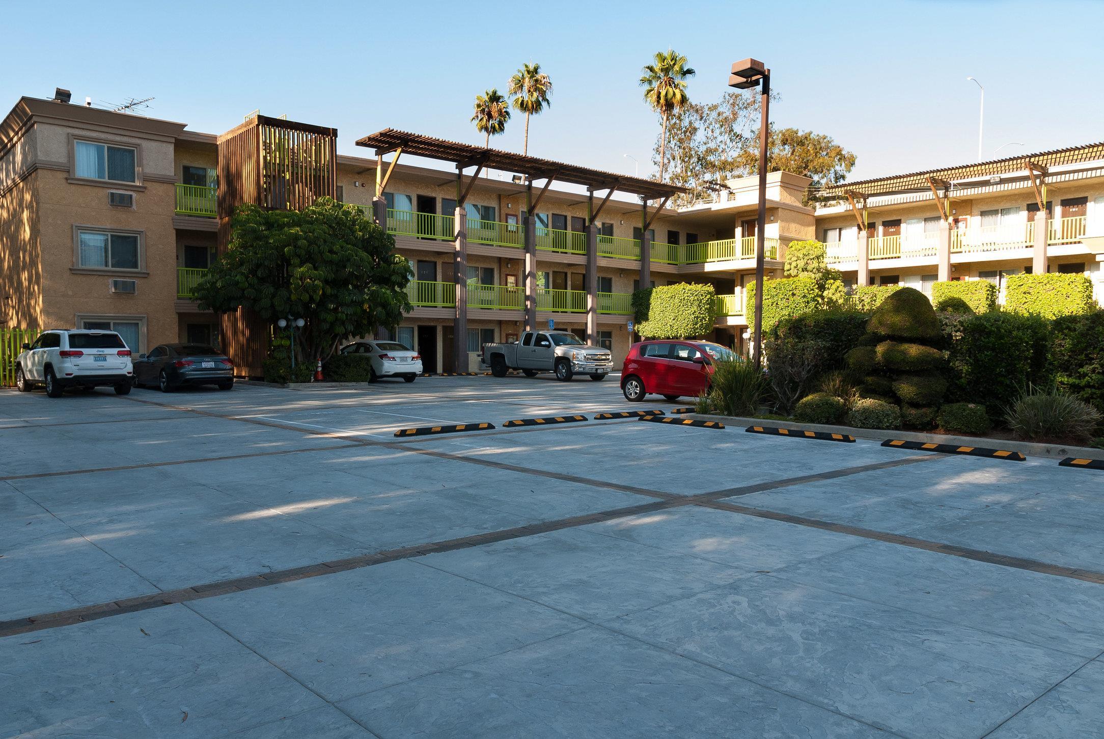 Best Western Plus Glendale Exterior foto